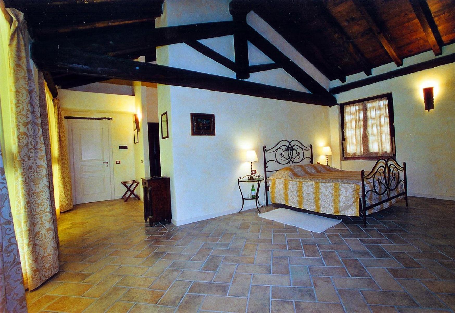 Agriturismo La Camilla กองกอเรซโซ ภายนอก รูปภาพ